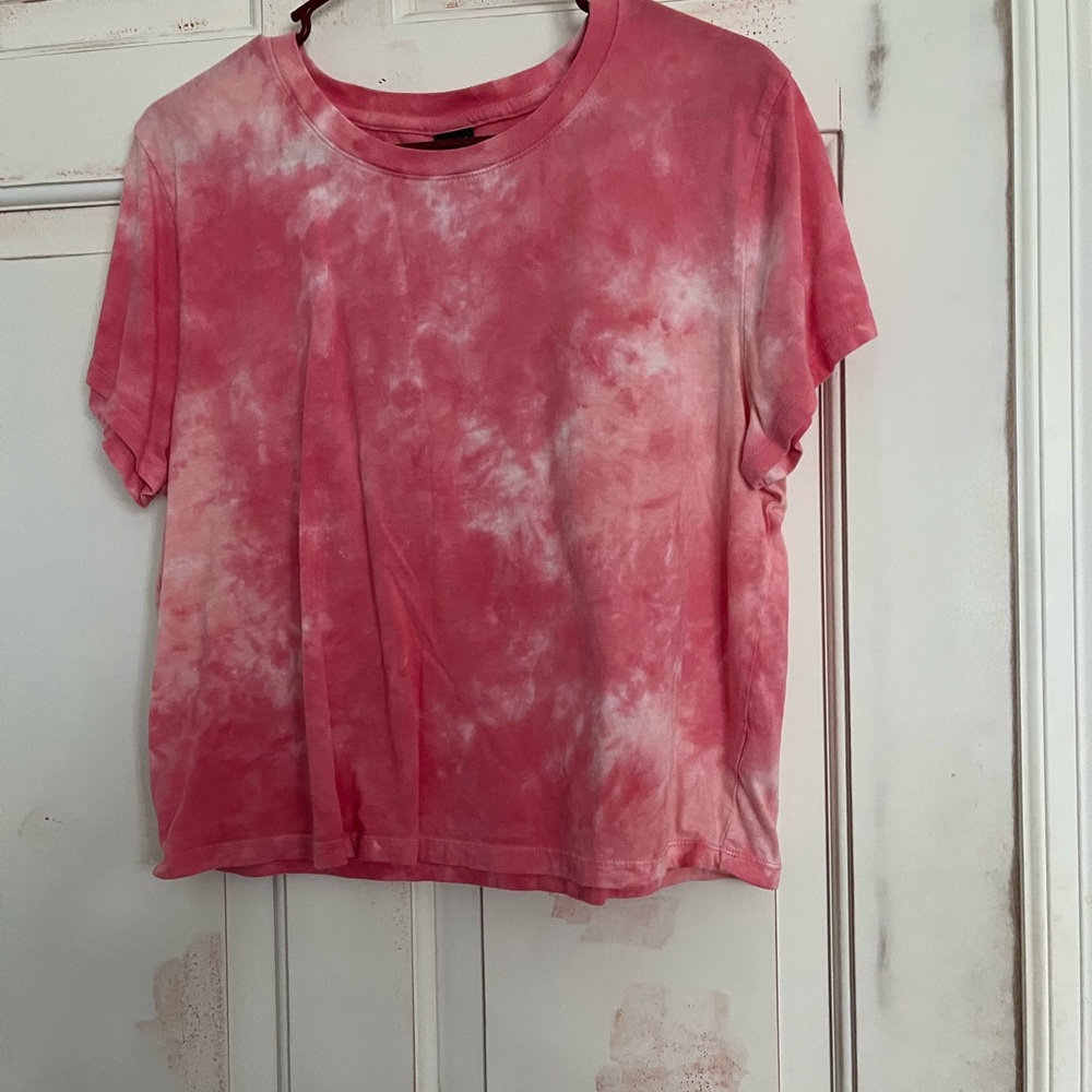 🌟Wild Fable Pink and White Crop T-Shirt